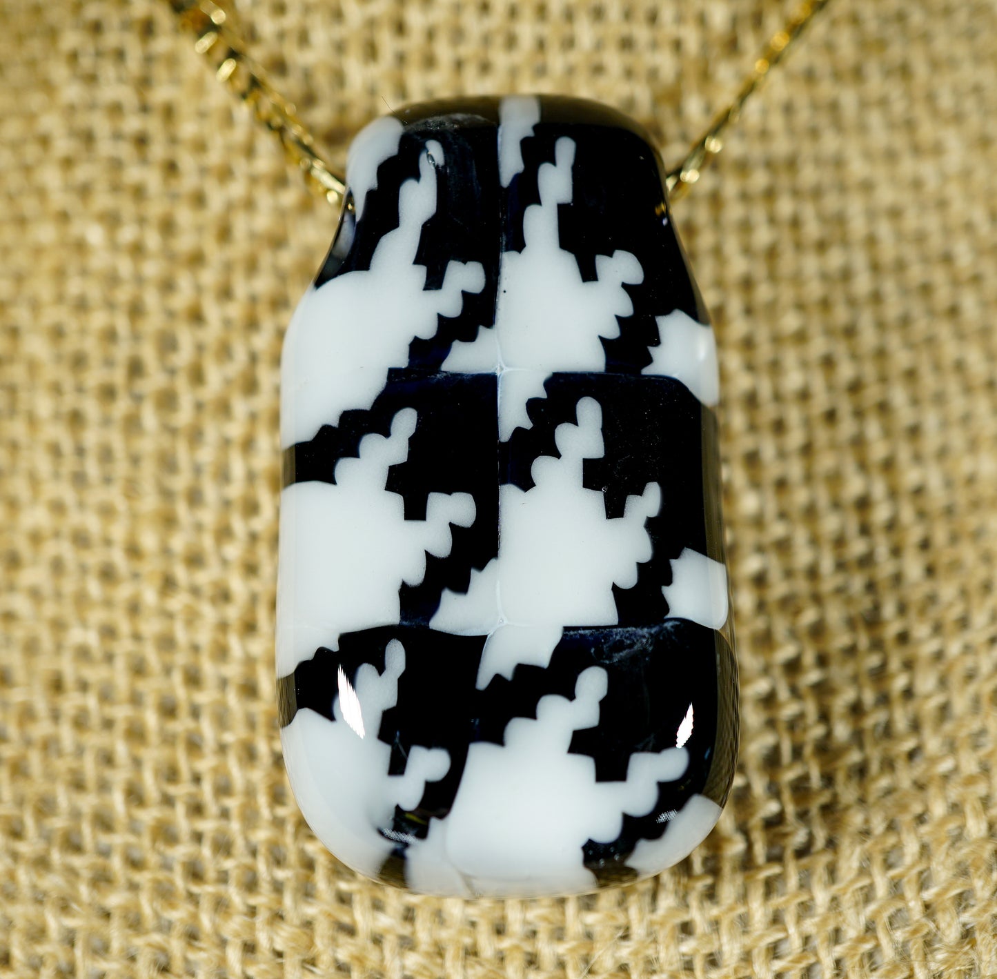 Black and White Houndstooth Pendant