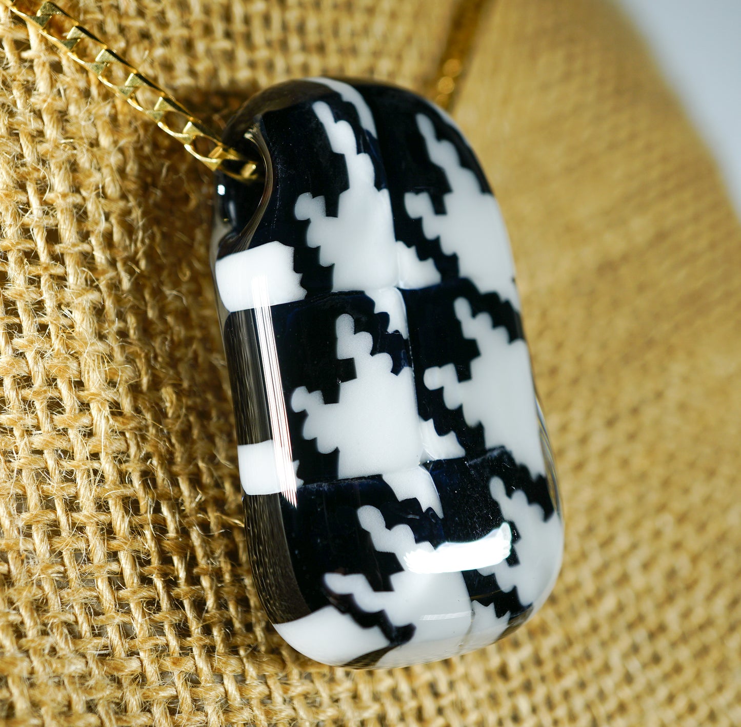 Black and White Houndstooth Pendant