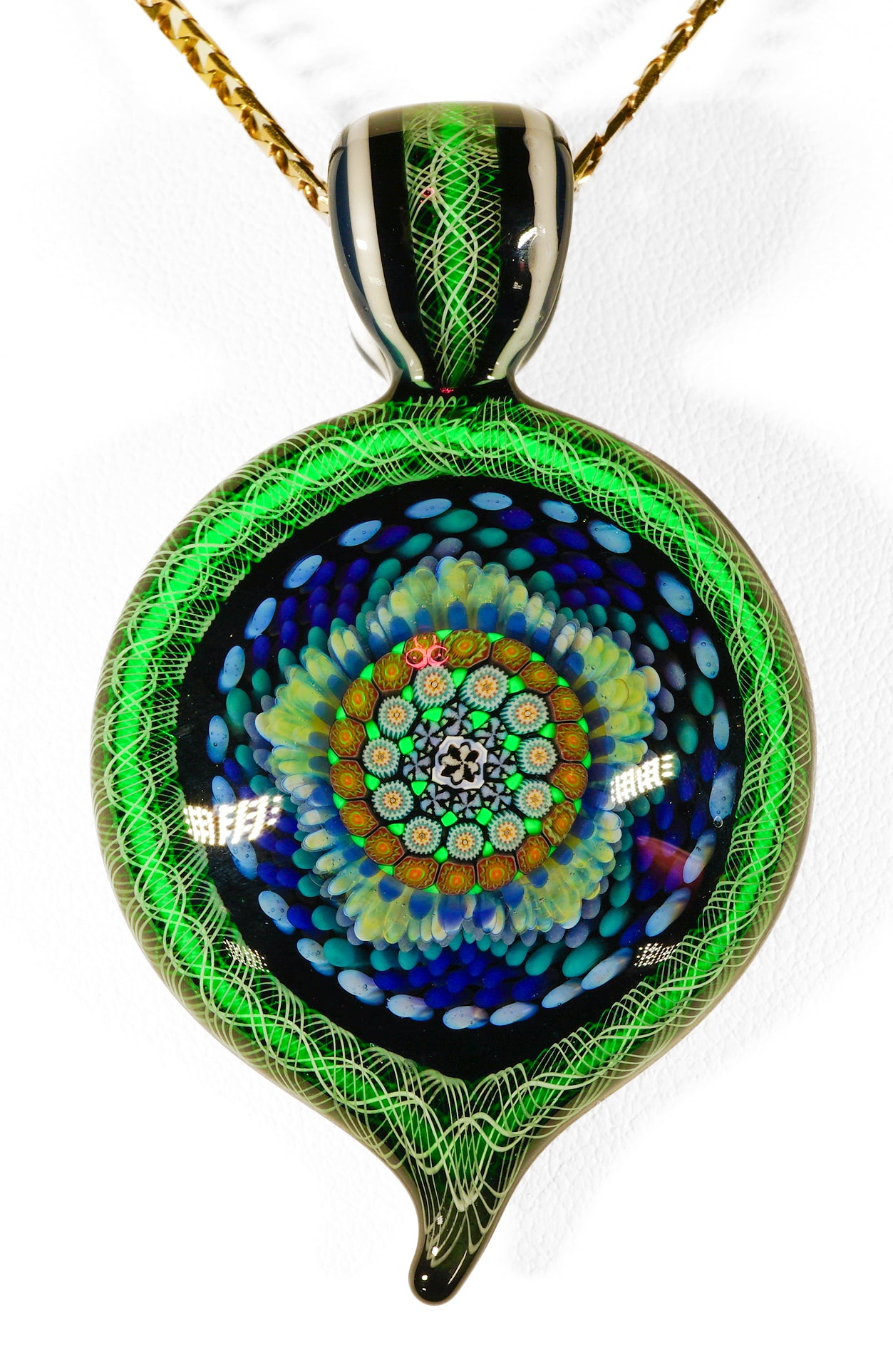 UV Star Mandala Pendant