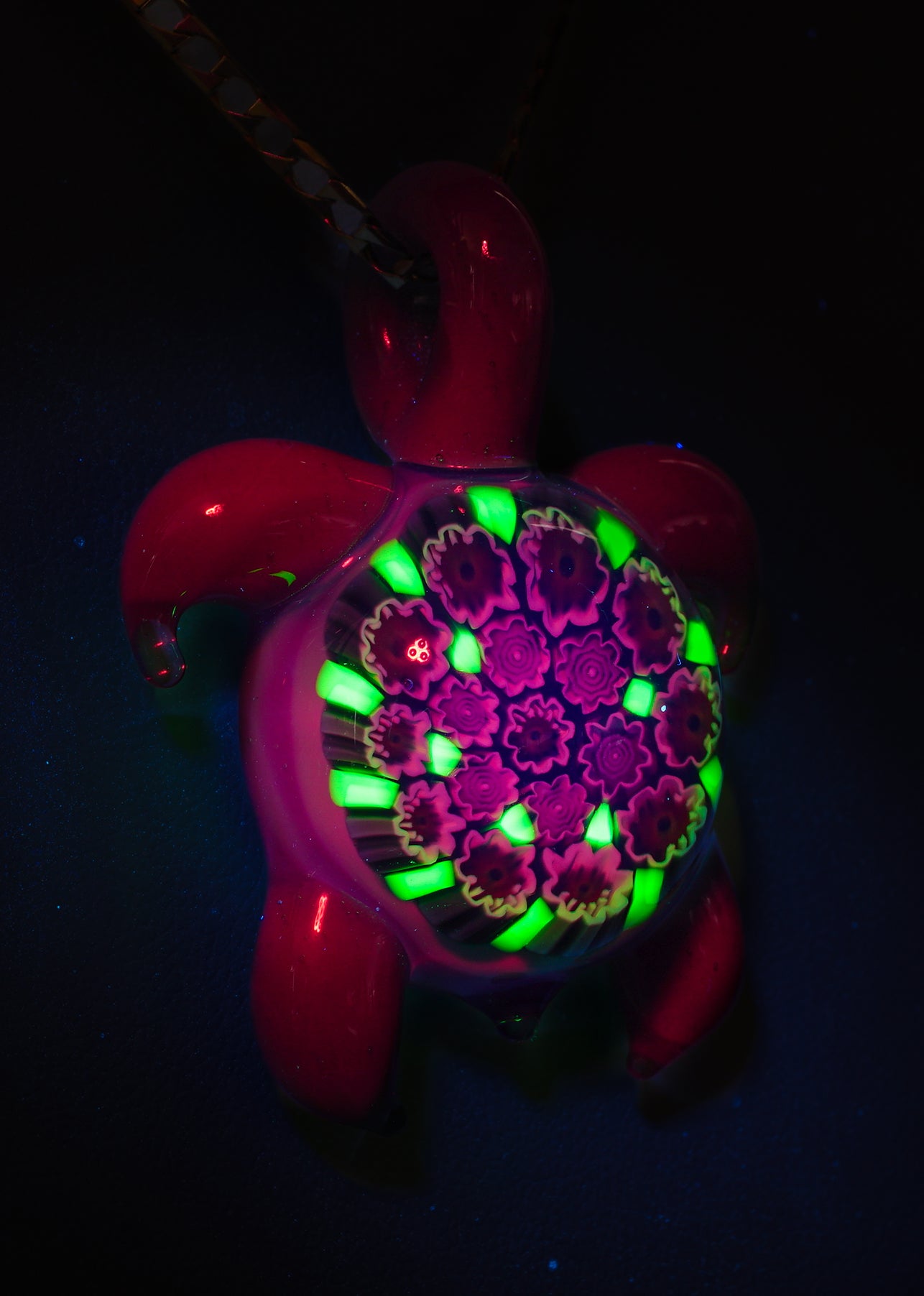 UV Murrine Turtle Pendant